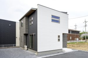 エースホーム太田店白石建設運動公園南C区画NOON展示場外観南東