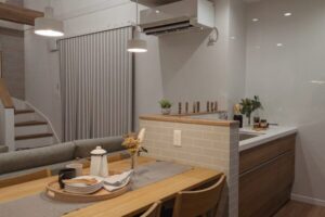 NOON展示用夜のキッチン