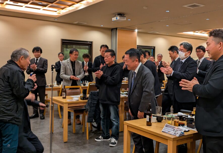 エースホーム太田店新年会2